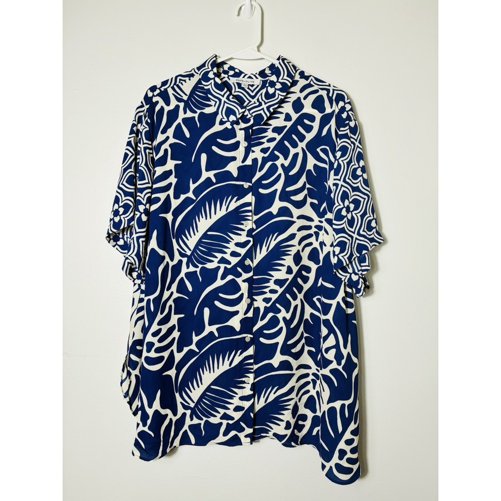 Rose & Olive 2XL Button Up Blouse Lightweight Blue, Geometric, Print Tropical